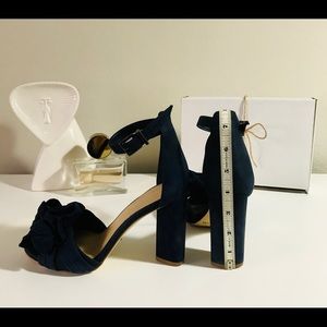 gianni bini lorree printed flower pom sandals